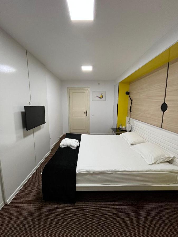 Io Boutique Hotel Bishkek Бишкек Экстерьер фото
