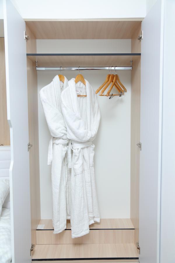 Io Boutique Hotel Bishkek Бишкек Экстерьер фото